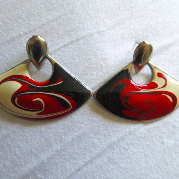 VINTAGE 80s new wave black Red pour paint swirl earrings - Picture 6 of 6